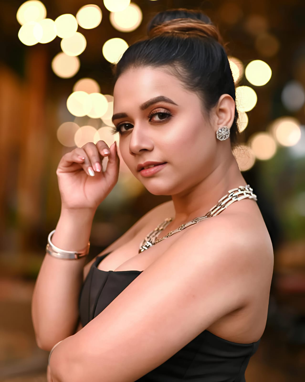 Bilkes Perveen Professional Portrait